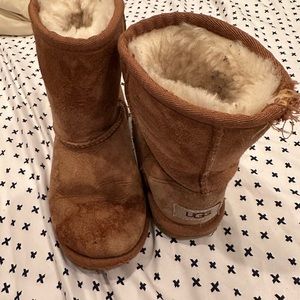 Ugg girl boots size 12